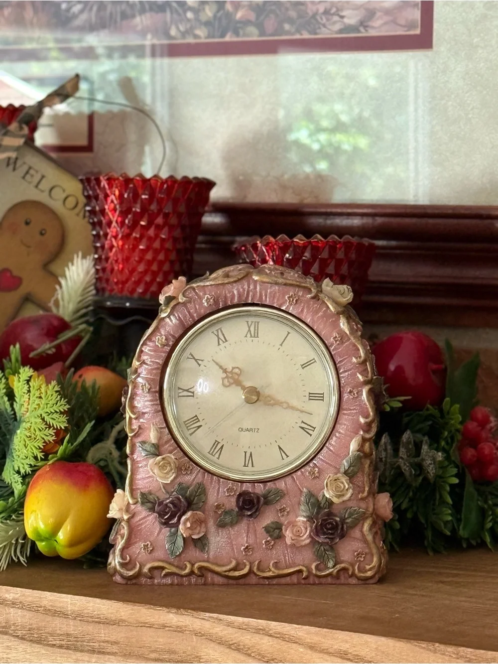 Vintage 1991 Swiss Roses Victorian Floral Quartz Table Clock – Pink Roses